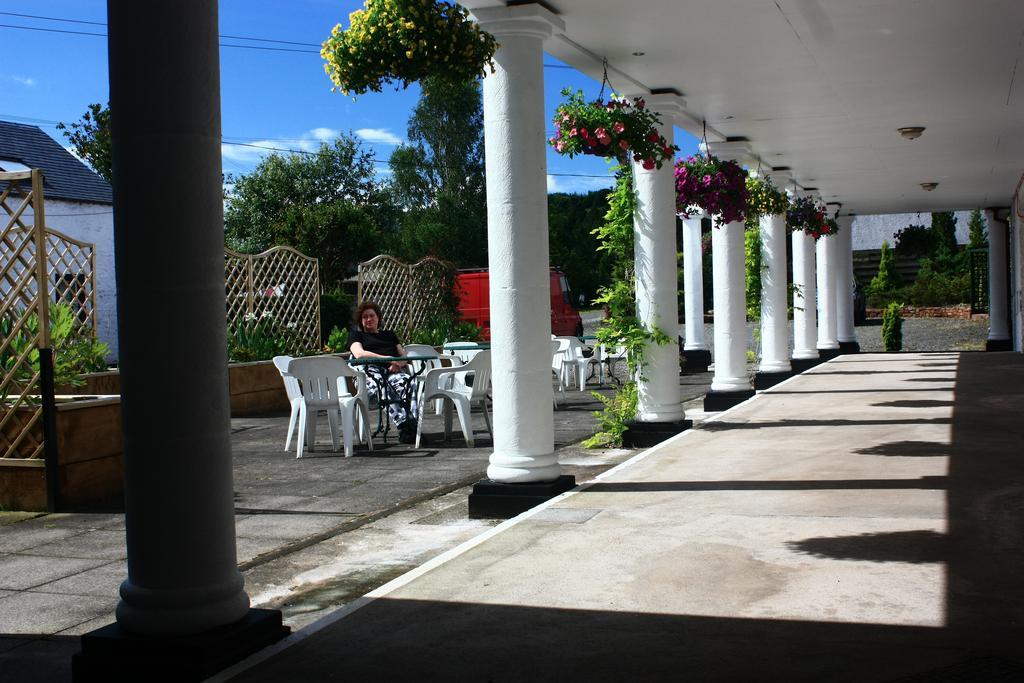 Annandale Arms Hotel Moffat Eksteriør billede